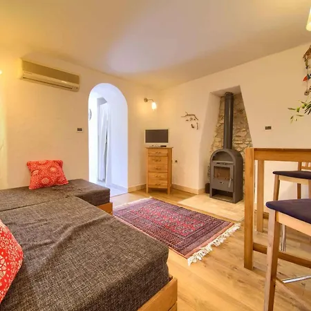 Apartment In - Insel Krk 45800